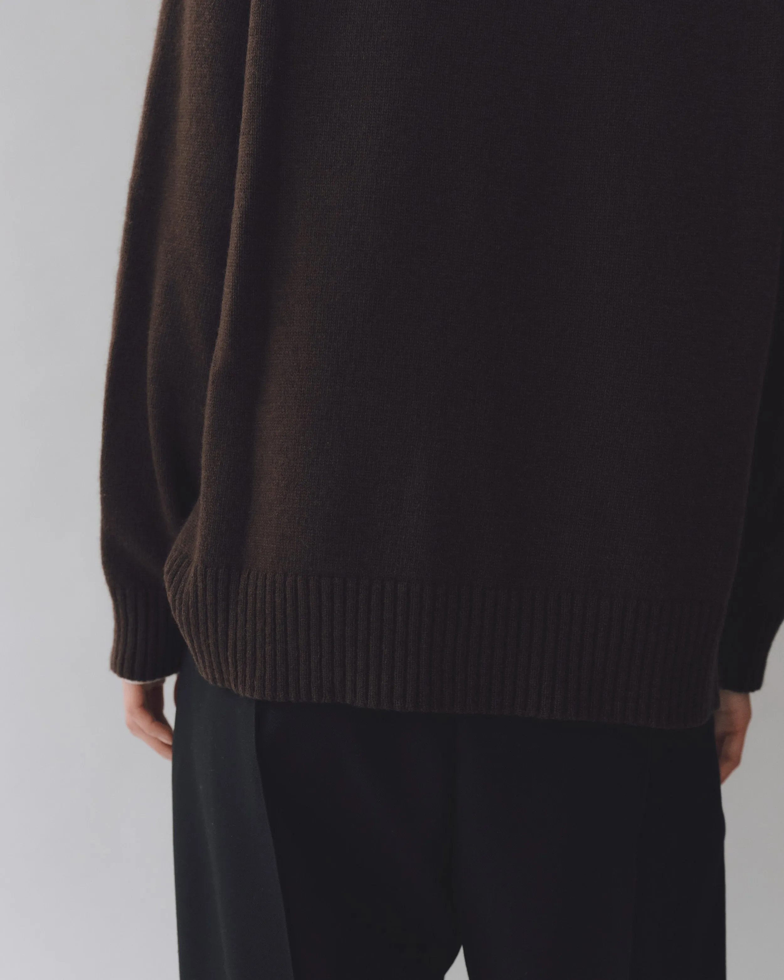 CASHMERE BLEND CREWNECK KNIT