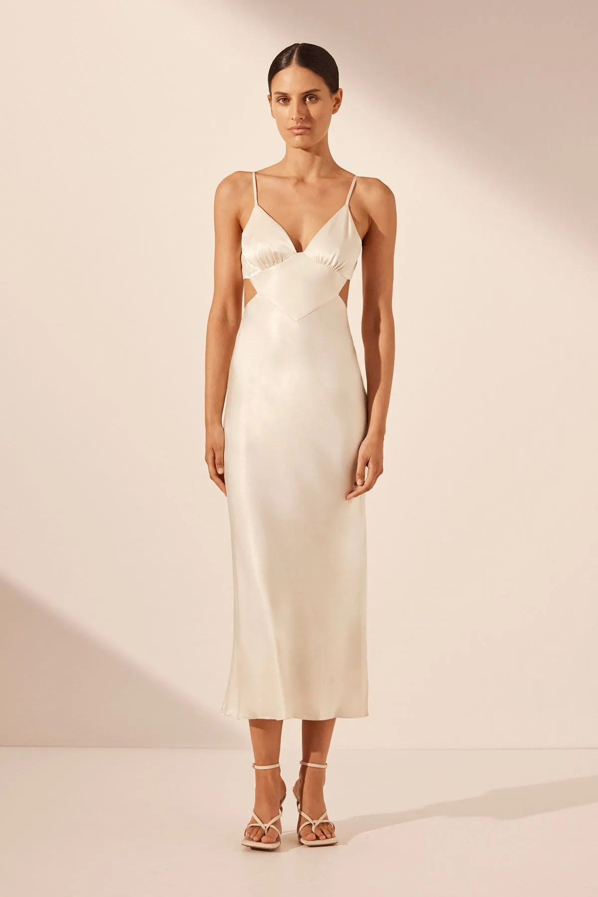 LA LUNE BACKLESS MIDI DRESS - CREAM