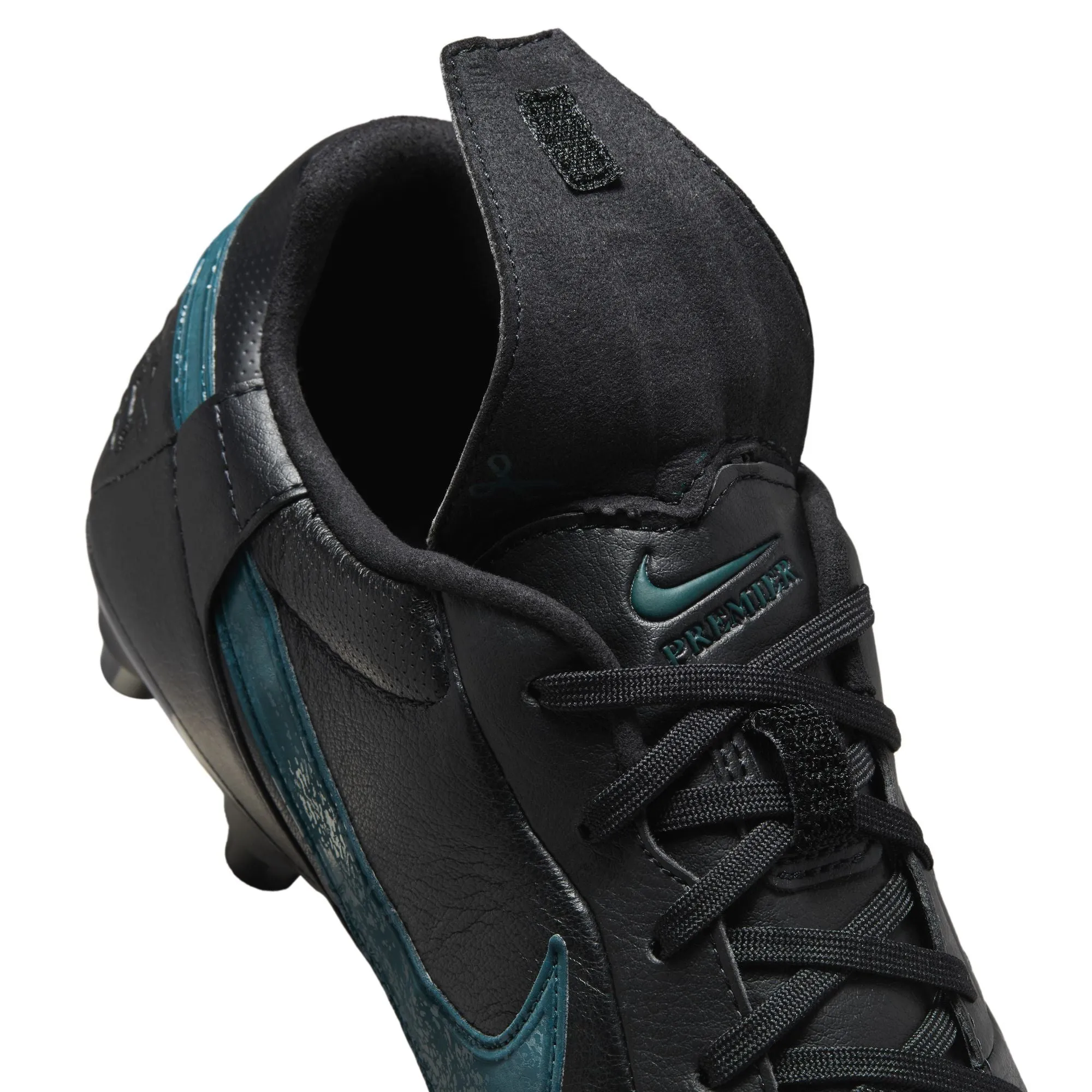 The Nike Premier III FG [Black/Deep Jungle]