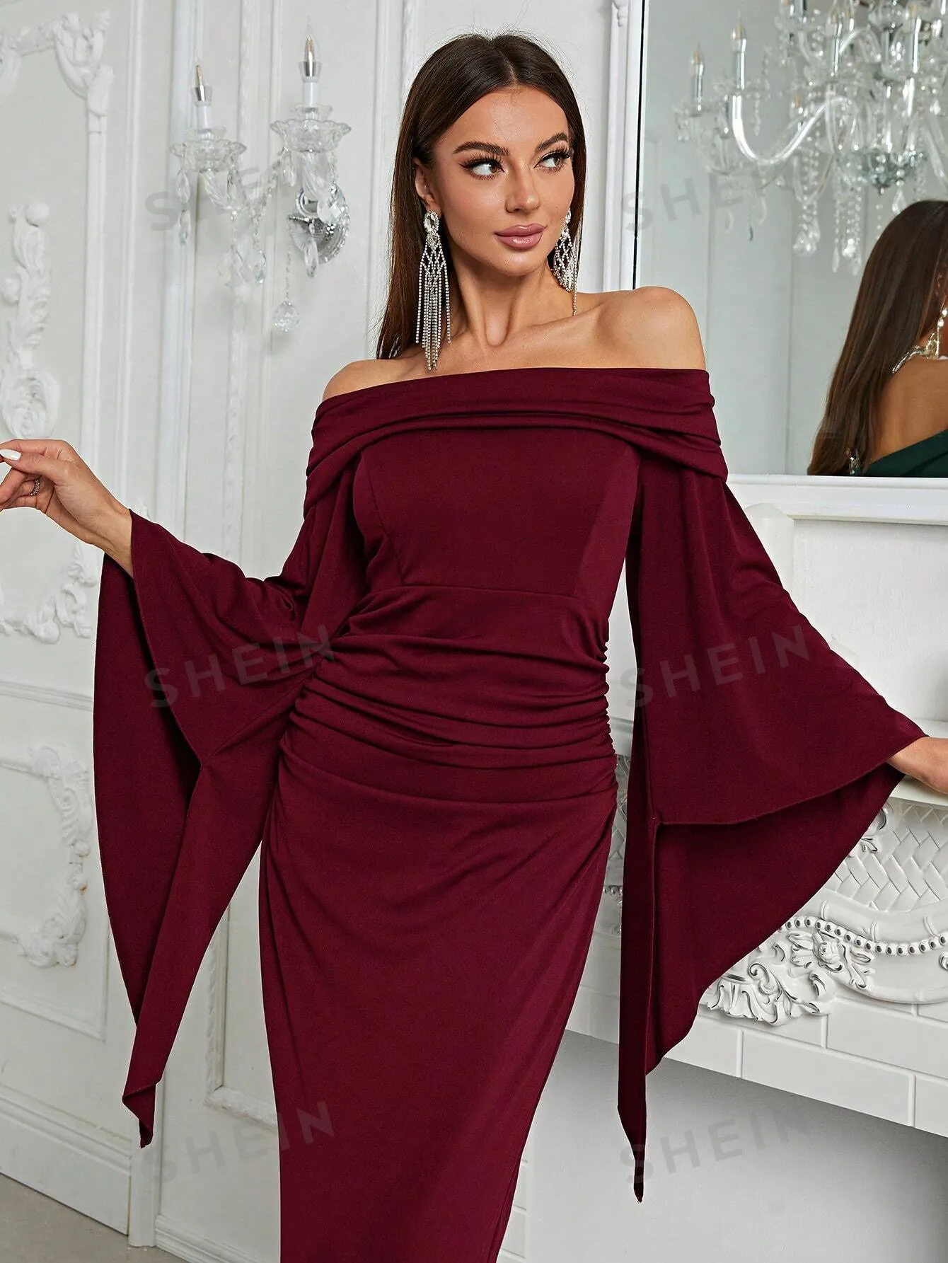 Very Elegant Off Shoulder Flare Sleeve Ruched Side Formal Dress