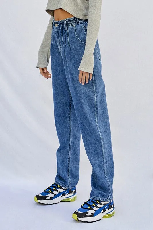 Wyatt Pleated Mom Jeans